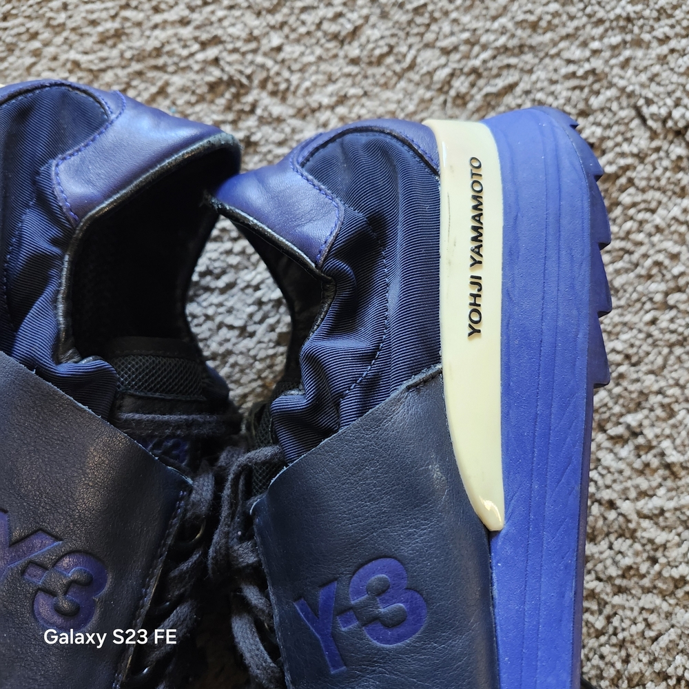 EUC Y-3 Yohji Yamamoto/Adidas Colab Blue Sneakers